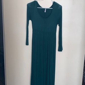EMERALDR Maxi Dress
